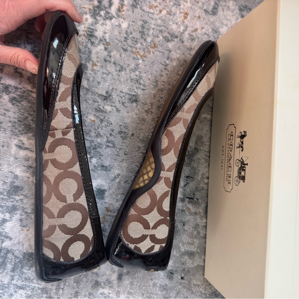 Coach Women's Black and Tan Loafers - Picture 6 of 7